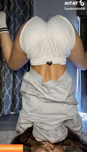 Faith Ordway photo #0079