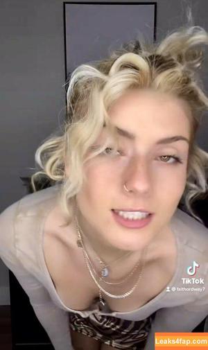 Faith Ordway photo #0082