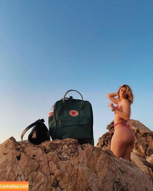 Faith Ordway photo #0083