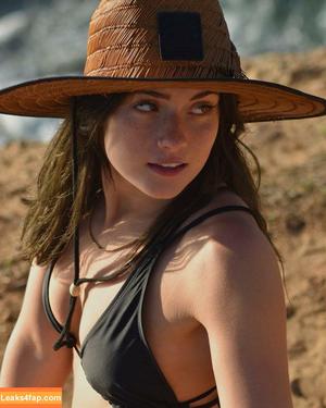 Faith Ordway photo #0152