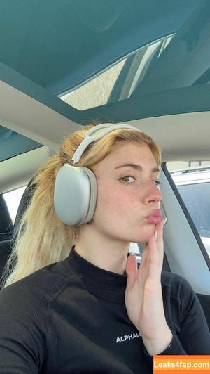 Faith Ordway photo #0385