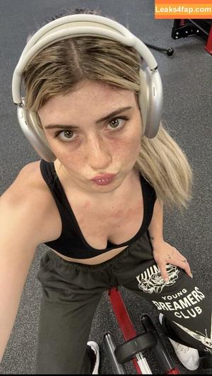 Faith Ordway photo #0588