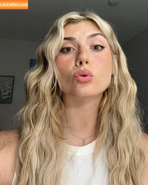 Faith Ordway photo #0599