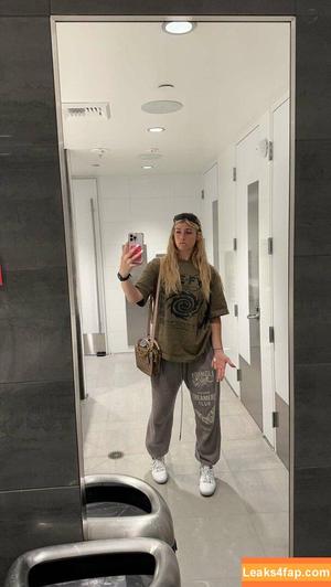 Faith Ordway photo #0669