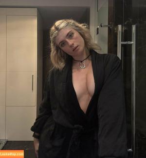 Faith Ordway photo #0742