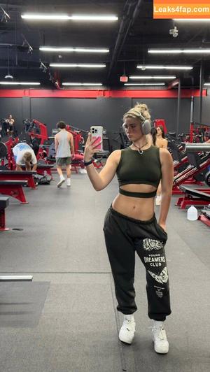 Faith Ordway photo #0756