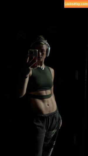 Faith Ordway photo #0759