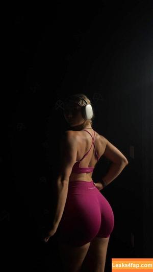 Faith Ordway photo #0824