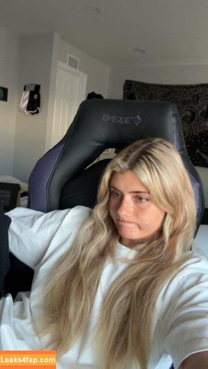 Faith Ordway photo #0833