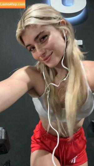 Faith Ordway photo #0933