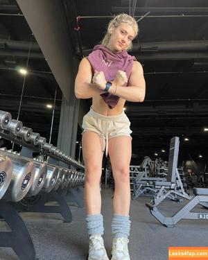 Faith Ordway photo #0940