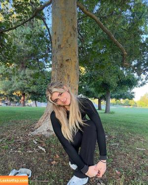 Faith Ordway photo #0950