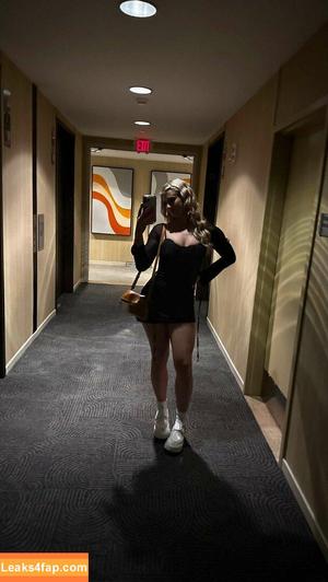 Faith Ordway photo #0998