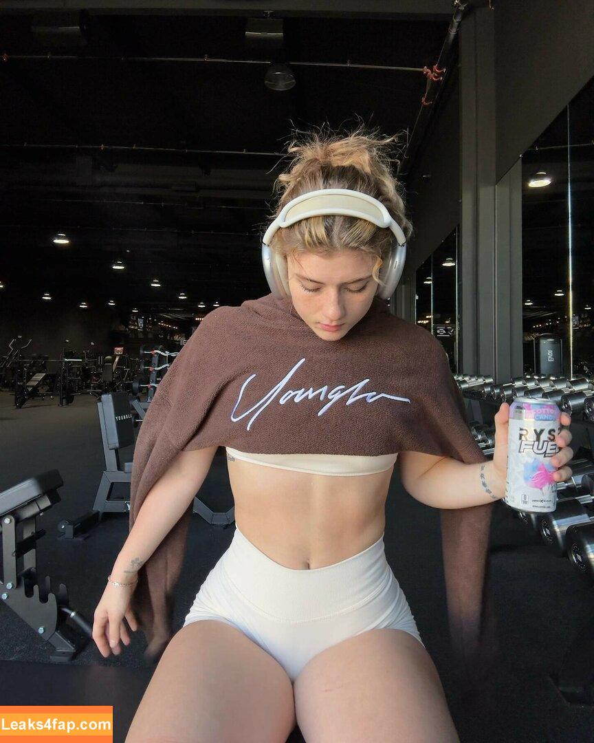 Faith Ordway / MF_DAZNXSeries / faithordway leaked photo photo #1469