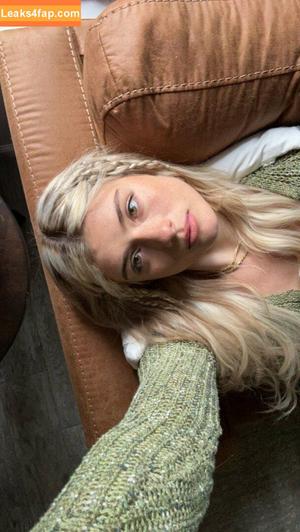 Faith Ordway photo #1077