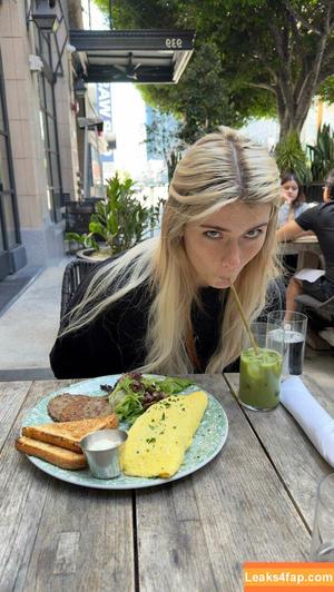 Faith Ordway photo #1092