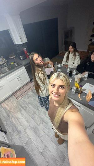 Faith Ordway photo #1170