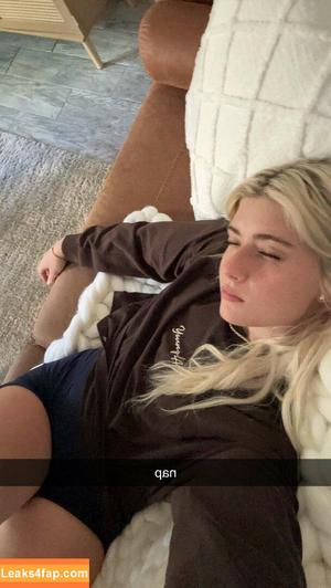 Faith Ordway photo #1175