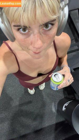 Faith Ordway photo #1215