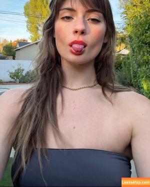 Faith Ordway photo #1350