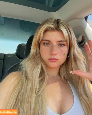 Faith Ordway photo #1403