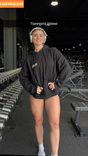 Faith Ordway photo #1424