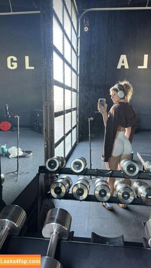 Faith Ordway photo #1477