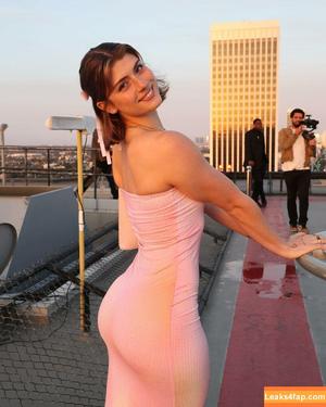 Faith Ordway photo #1516