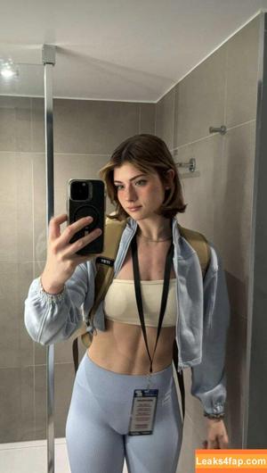 Faith Ordway photo #1520