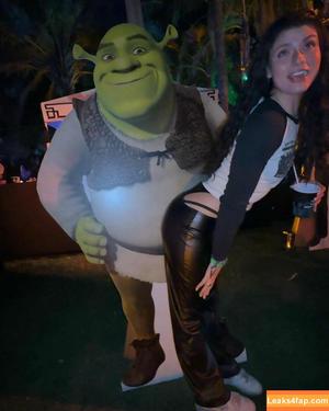 Faith Ordway photo #1605