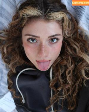 Faith Ordway photo #1697