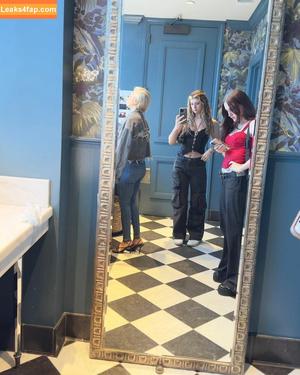 Faith Ordway photo #1699