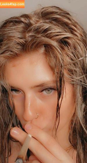 Faith Ordway photo #1786