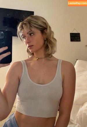 Faith Ordway photo #1840