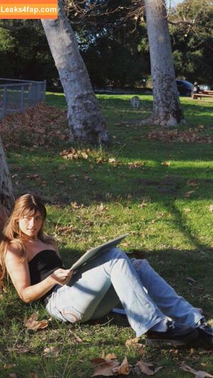 Faith Ordway photo #1895