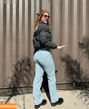 Faith Ordway photo #1932