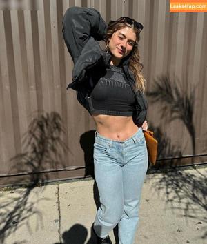 Faith Ordway photo #1934