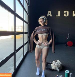 Faith Ordway photo #1965