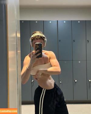 Faith Ordway photo #1994