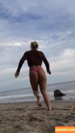 Faith Ordway photo #1999