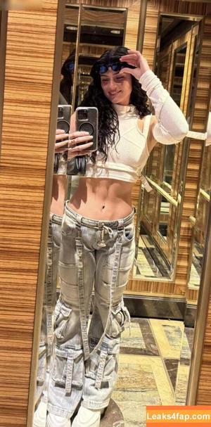 Faith Ordway photo #2028