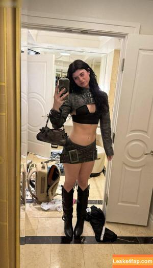 Faith Ordway photo #2031