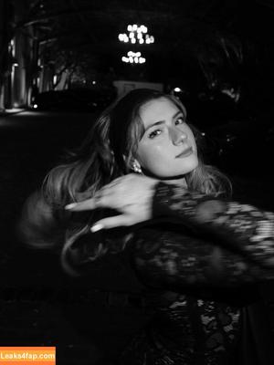 Faith Ordway photo #2640