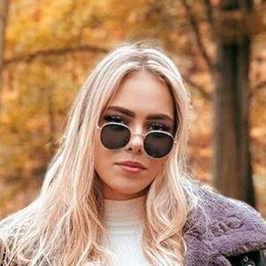 random model