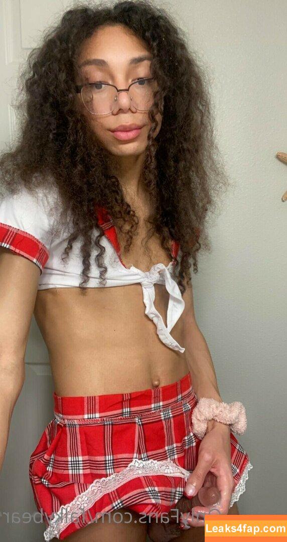 falkybear / falkiri leaked photo photo #0009