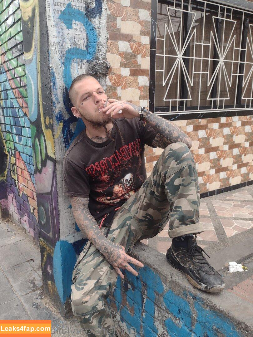 fallenmaster69 / fallenmoon13 leaked photo photo #0038