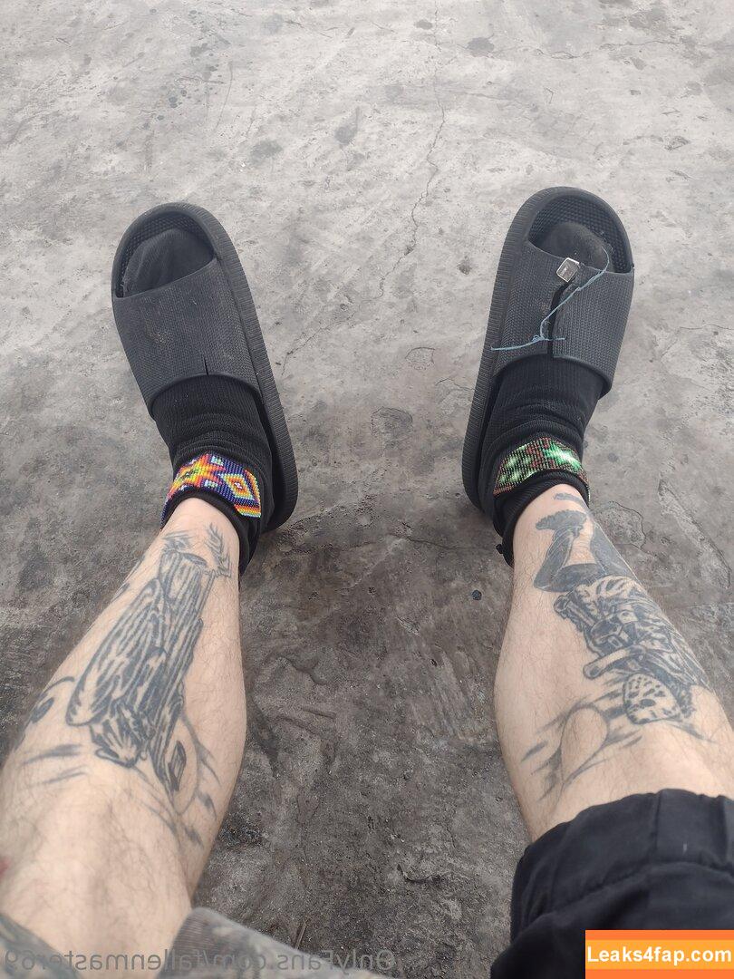 fallenmaster69 / fallenmoon13 leaked photo photo #0082