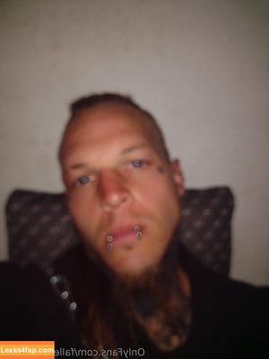 fallenmaster69 photo #0072