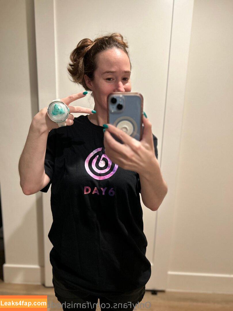 famishedbubblesfree /  leaked photo photo #0053