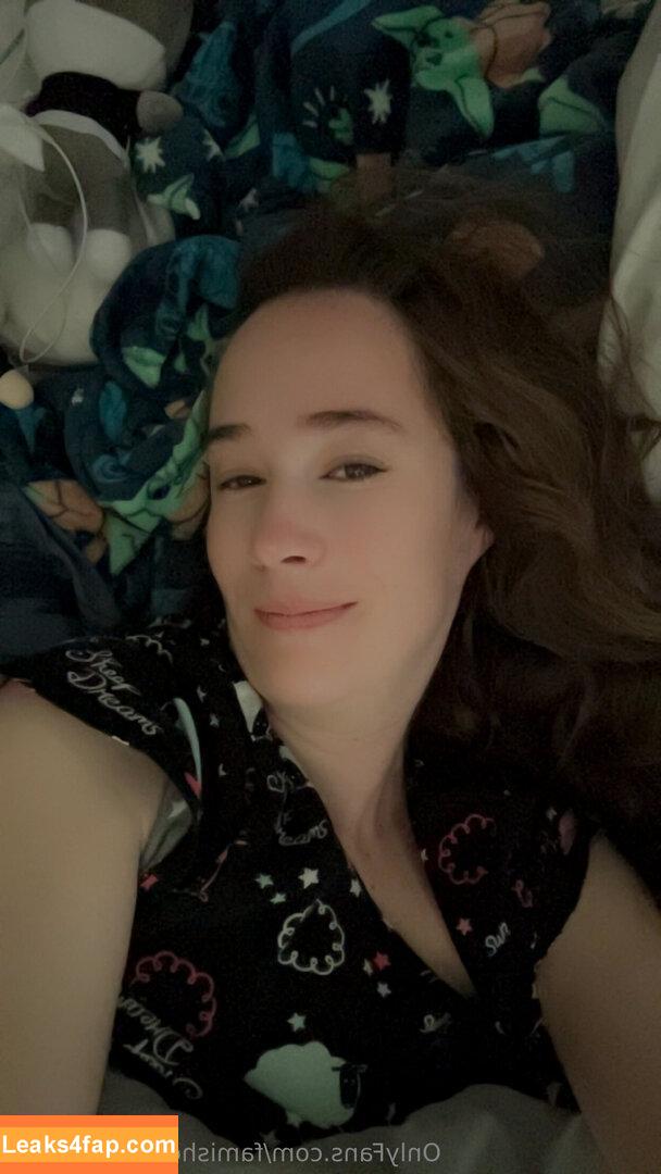 famishedbubblesfree /  leaked photo photo #0065